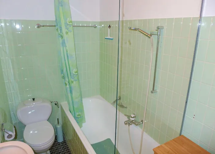 Du Golf A 07 By Interhome